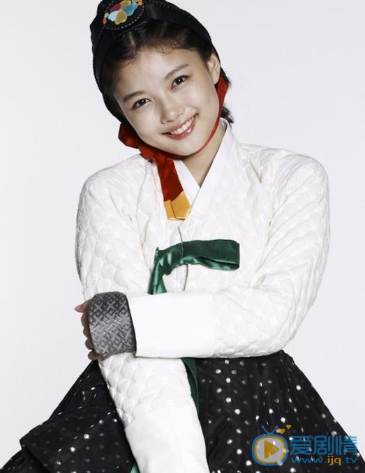 金裕贞韩服写真 金裕贞高清写真_金裕贞高清剧照