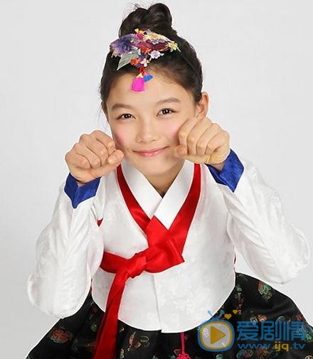 金裕贞韩服写真 金裕贞高清写真_金裕贞高清剧照