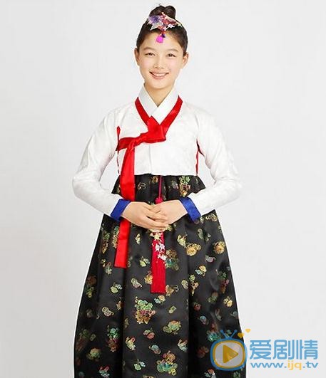 金裕贞韩服写真 金裕贞高清写真_金裕贞高清剧照