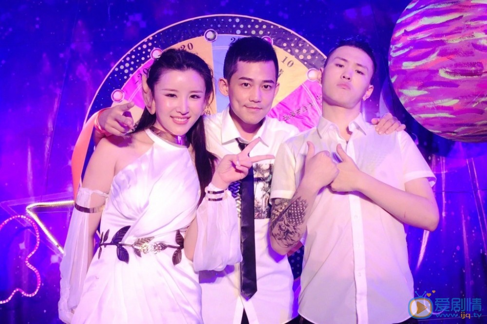 苏醒参加活动写真 苏醒高清写真_苏醒高清剧照