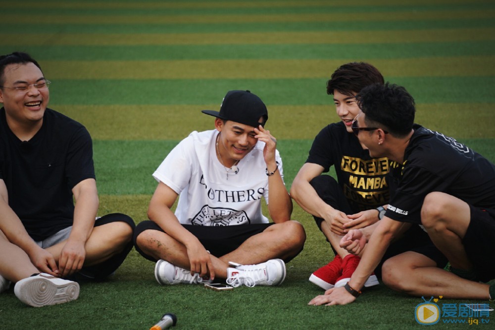 苏醒运动写真 苏醒高清写真_苏醒高清剧照