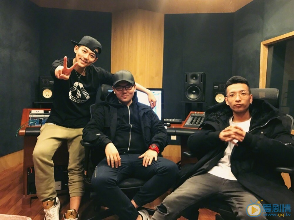 苏醒和同时合照写真 苏醒高清写真_苏醒高清剧照