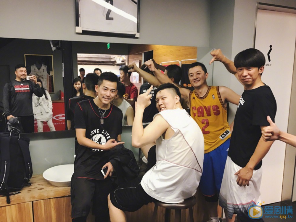 苏醒运动写真 苏醒高清写真_苏醒高清剧照