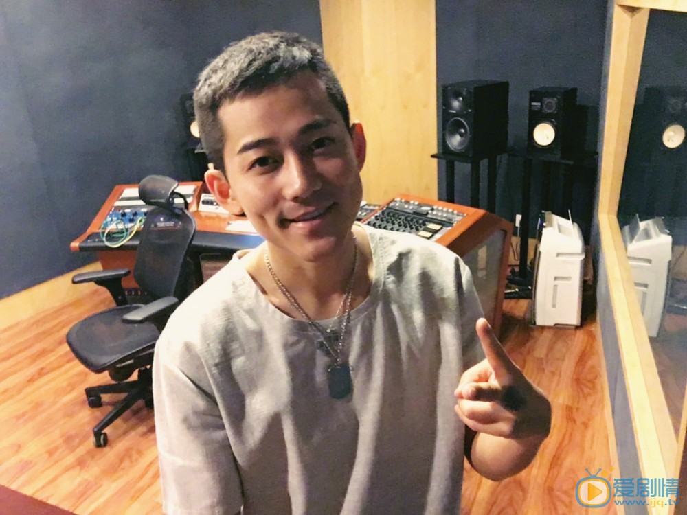 苏醒运动写真 苏醒高清写真_苏醒高清剧照