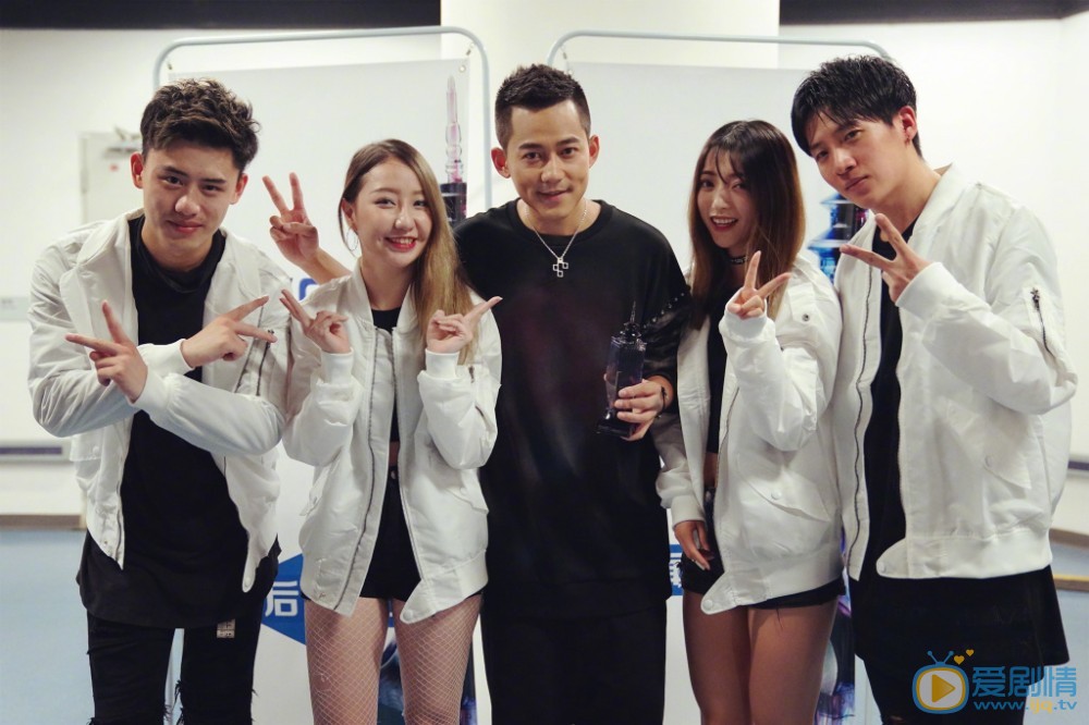 苏醒广告写真 苏醒高清写真_苏醒高清剧照