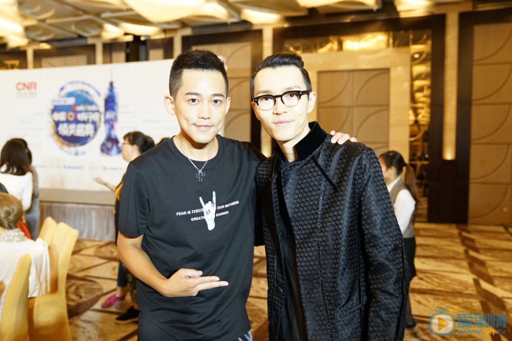 苏醒广告写真 苏醒高清写真_苏醒高清剧照