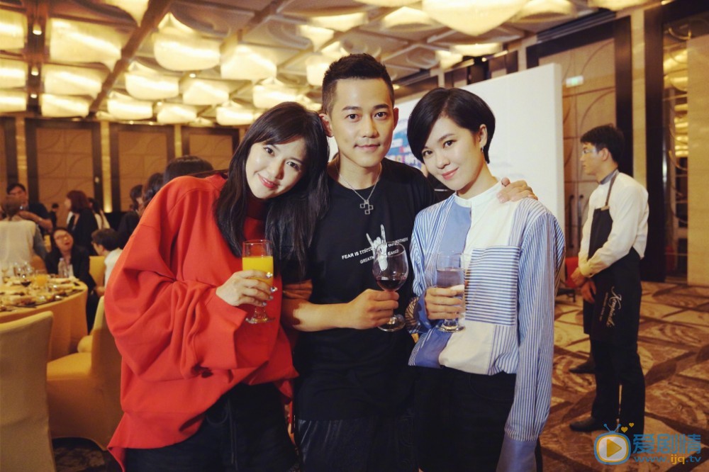 苏醒广告写真 苏醒高清写真_苏醒高清剧照