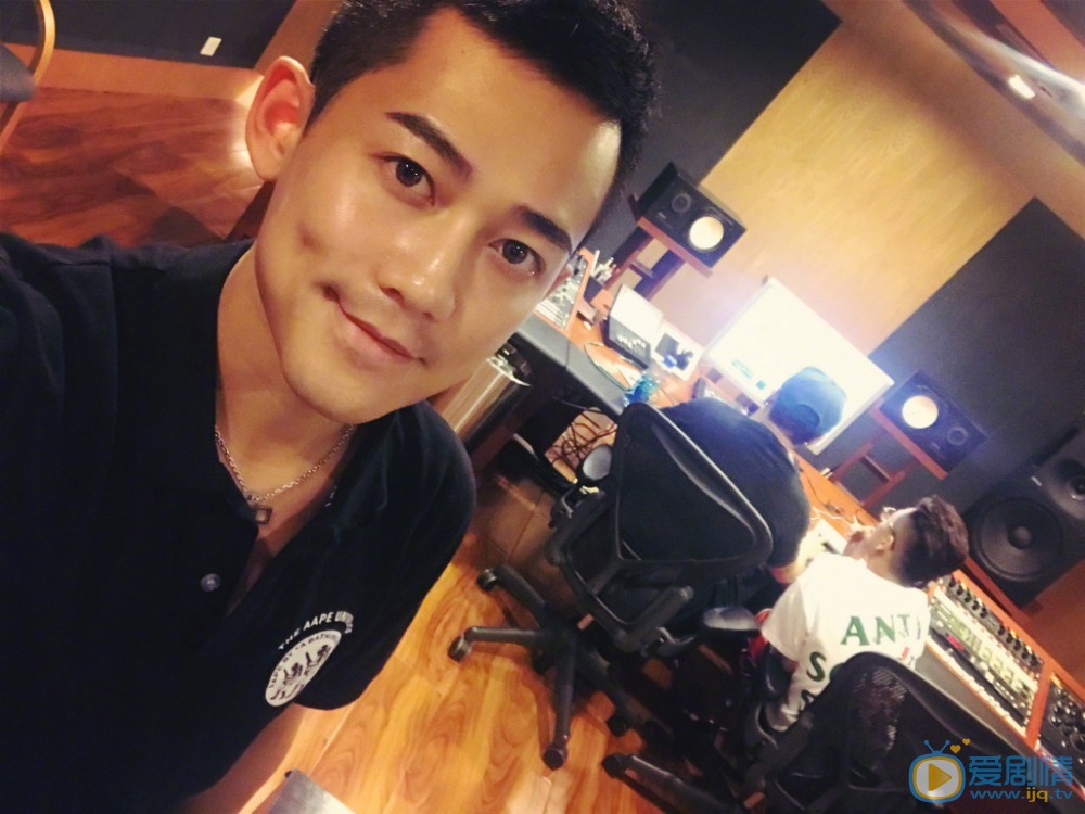 苏醒生活照写真 苏醒高清写真_苏醒高清剧照