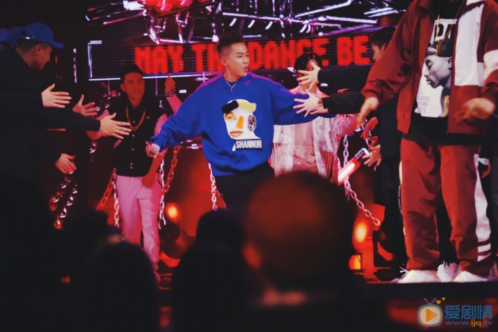 苏醒广告写真 苏醒高清写真_苏醒高清剧照