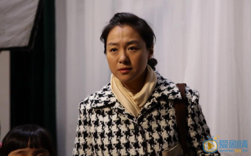 沈傲君《历史转折中的邓小平》剧照 沈傲君高清写真_沈傲君高清剧照