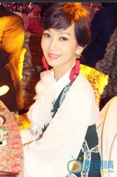 赵雅芝俏丽写真 赵雅芝高清写真_赵雅芝高清剧照