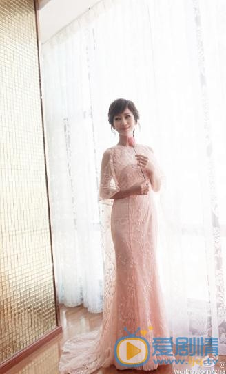 赵雅芝晚礼服写真 赵雅芝高清写真_赵雅芝高清剧照
