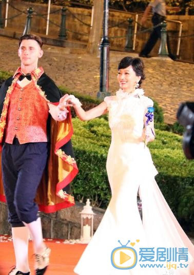 赵雅芝微博配图写真 赵雅芝高清写真_赵雅芝高清剧照