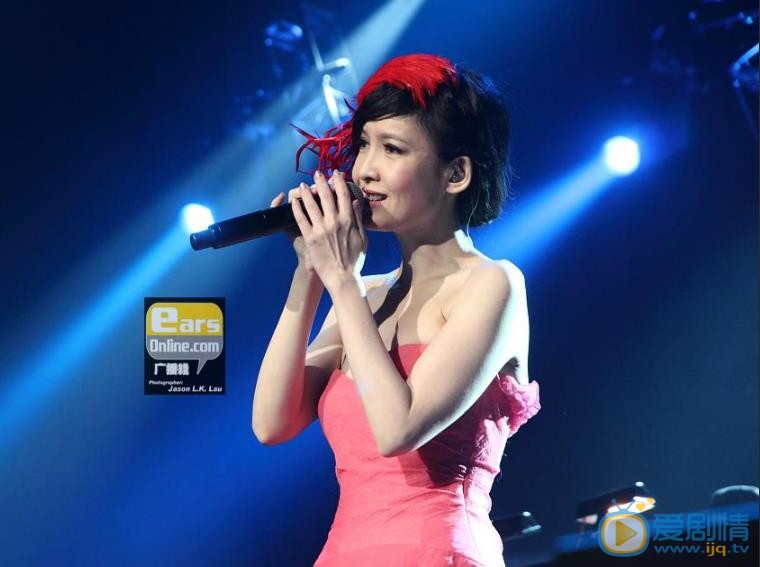 周慧敏演唱会 周慧敏高清写真_周慧敏高清剧照