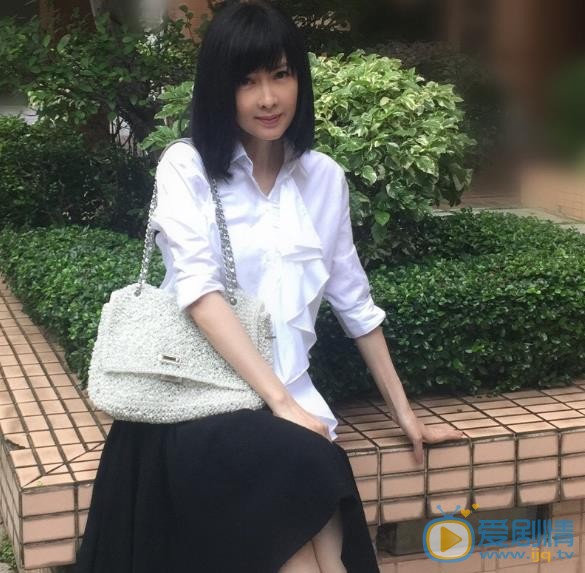 周慧敏生活照 周慧敏高清写真_周慧敏高清剧照