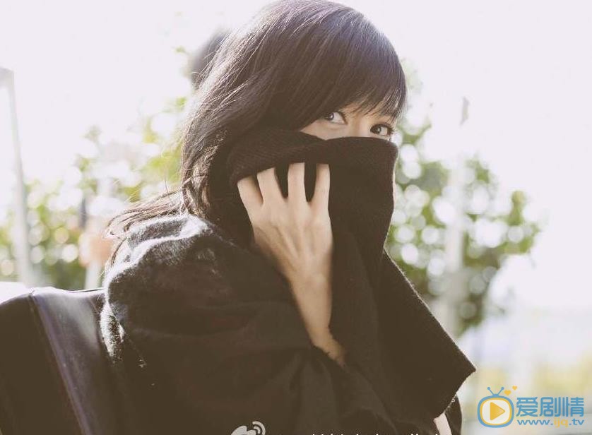周慧敏靓丽街拍照 周慧敏高清写真_周慧敏高清剧照