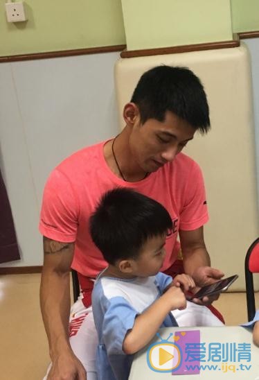 张继科生活照 张继科高清写真_张继科高清剧照