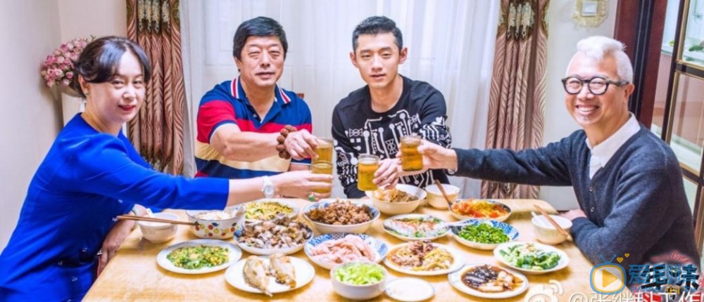 张继科参加活动写真 张继科高清写真_张继科高清剧照