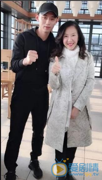张继科参加活动写真 张继科高清写真_张继科高清剧照