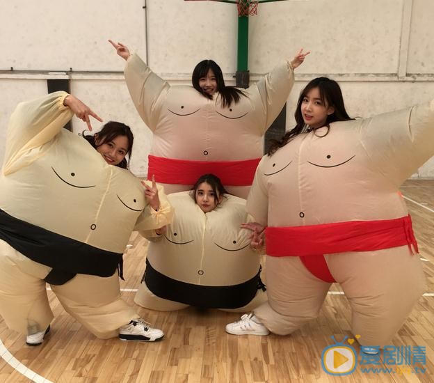 张昕 与人合照 张昕 高清写真_张昕 高清剧照