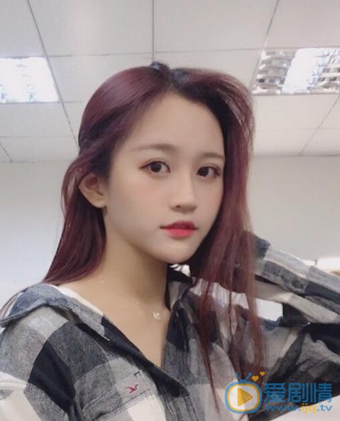 张昕 生活照 张昕 高清写真_张昕 高清剧照