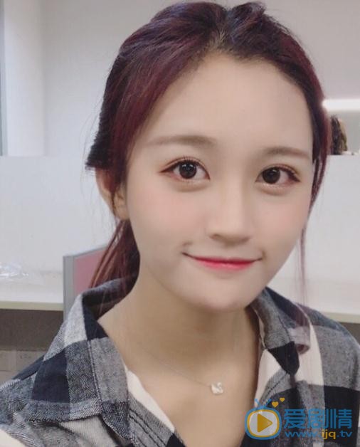 张昕 生活照 张昕 高清写真_张昕 高清剧照