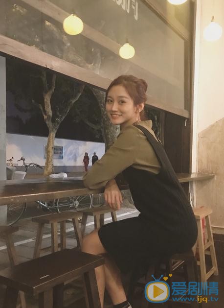 张昕 生活照 张昕 高清写真_张昕 高清剧照