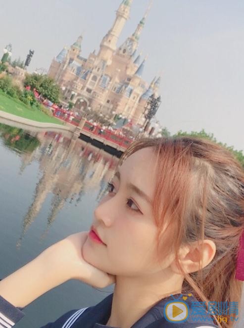 张昕 生活照 张昕 高清写真_张昕 高清剧照