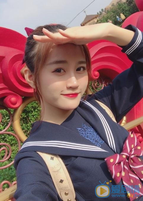 张昕 生活照 张昕 高清写真_张昕 高清剧照