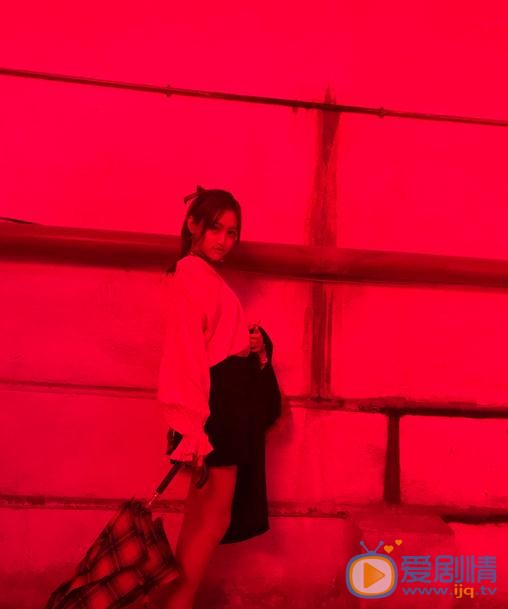 张昕 性感写真 张昕 高清写真_张昕 高清剧照