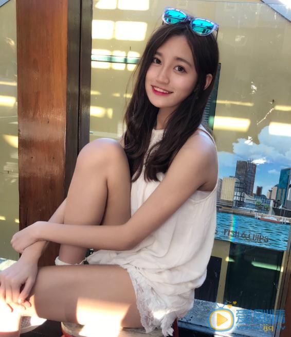 张昕 街拍写真 张昕 高清写真_张昕 高清剧照