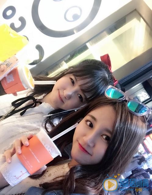 张昕 与人合照 张昕 高清写真_张昕 高清剧照