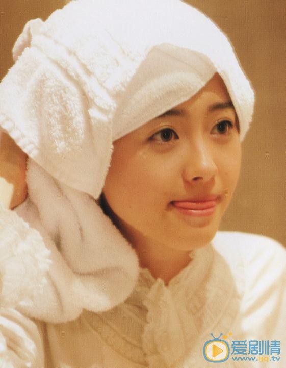 高雅拉早期写真 高雅拉高清写真_高雅拉高清剧照