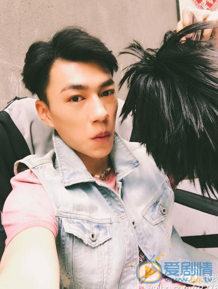 李岑奕生活照写真 李岑奕高清写真_李岑奕高清剧照