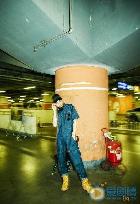 王瑞昌幻影写真 王瑞昌高清写真_王瑞昌高清剧照