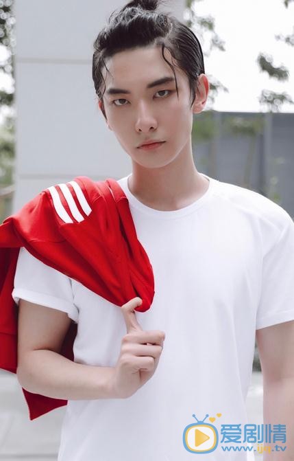 王瑞昌活动照 王瑞昌高清写真_王瑞昌高清剧照