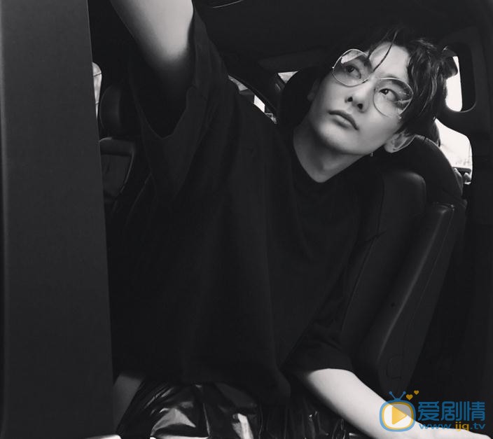 王瑞昌机场照 王瑞昌高清写真_王瑞昌高清剧照