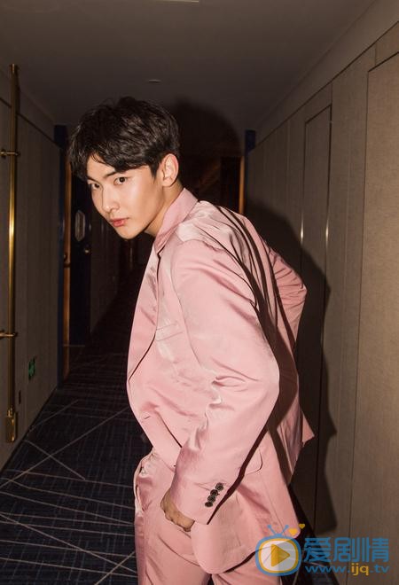 王瑞昌活动照 王瑞昌高清写真_王瑞昌高清剧照