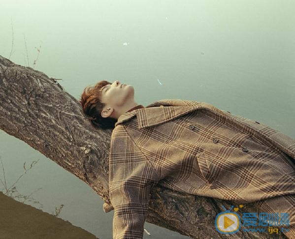 王瑞昌秋色写真 王瑞昌高清写真_王瑞昌高清剧照