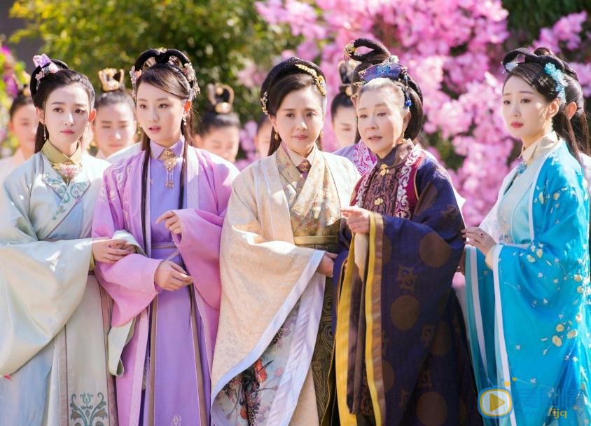 闵春晓《花谢花飞花满天》剧照 闵春晓高清写真_闵春晓高清剧照