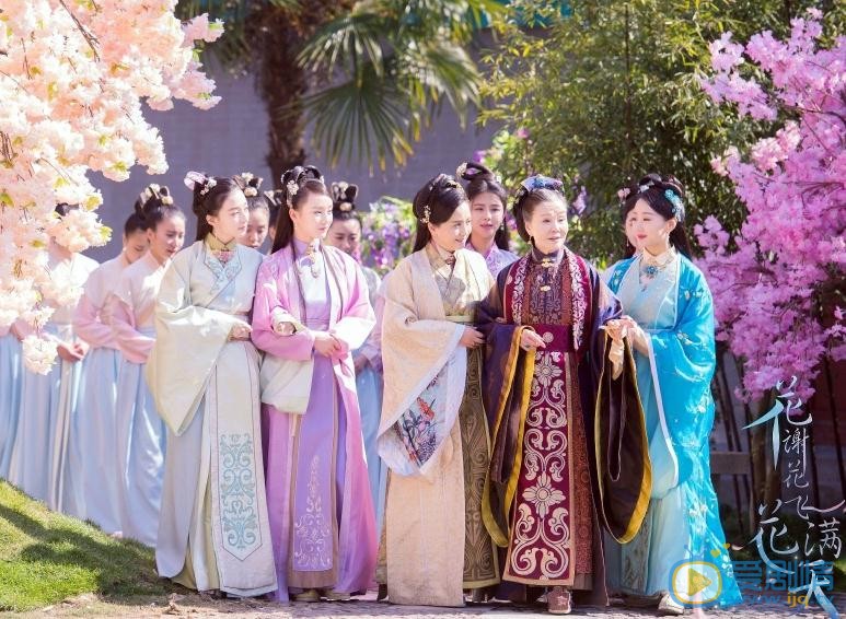 闵春晓《花谢花飞花满天》剧照 闵春晓高清写真_闵春晓高清剧照