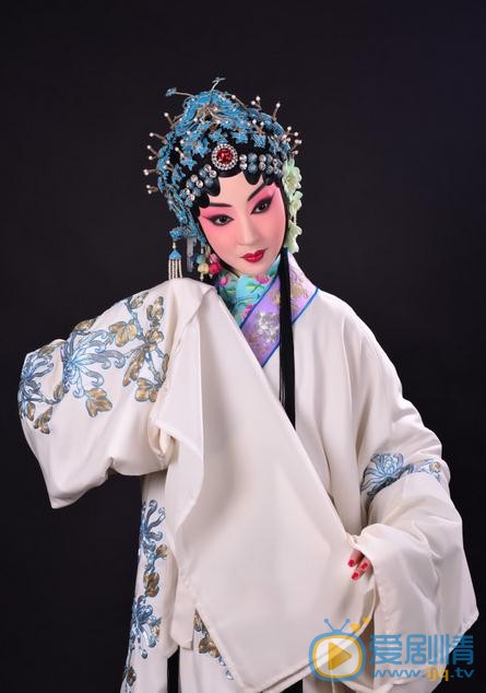 闵春晓戏装写真 闵春晓高清写真_闵春晓高清剧照