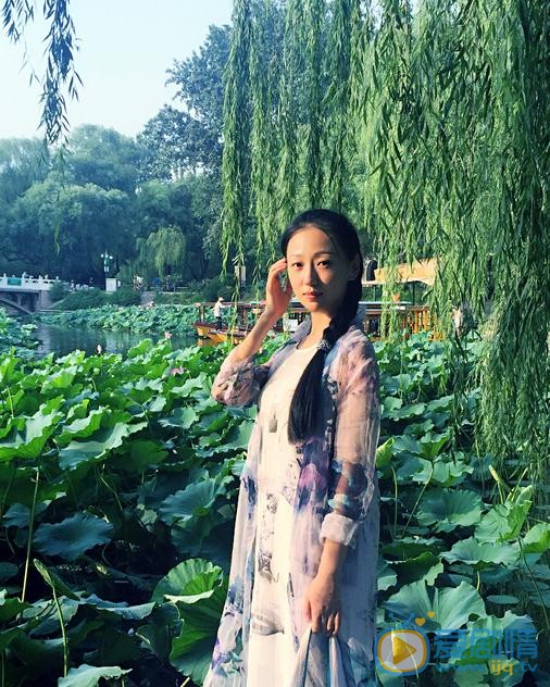 闵春晓生活照 闵春晓高清写真_闵春晓高清剧照