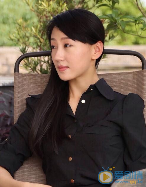 闵春晓生活照 闵春晓高清写真_闵春晓高清剧照
