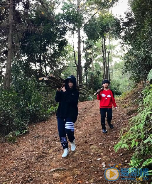 郑湫泓生活照 郑湫泓高清写真_郑湫泓高清剧照