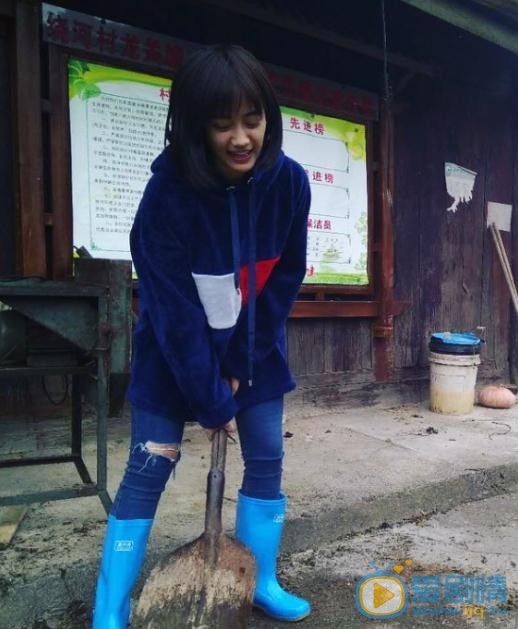 郑湫泓生活照 郑湫泓高清写真_郑湫泓高清剧照