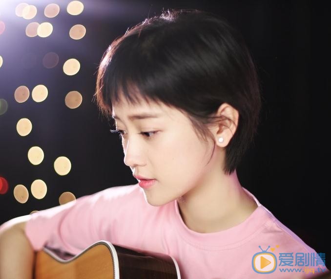 郑湫泓气质写真 郑湫泓高清写真_郑湫泓高清剧照