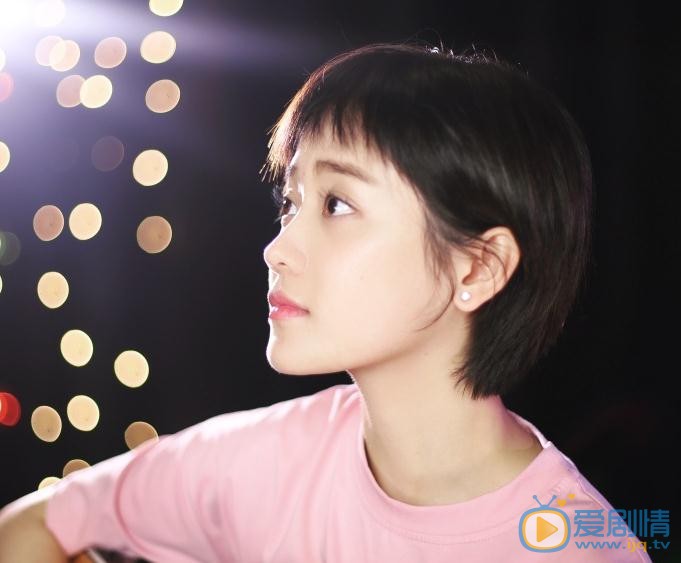 郑湫泓气质写真 郑湫泓高清写真_郑湫泓高清剧照