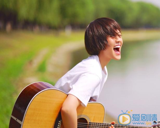 郑湫泓短发写真 郑湫泓高清写真_郑湫泓高清剧照