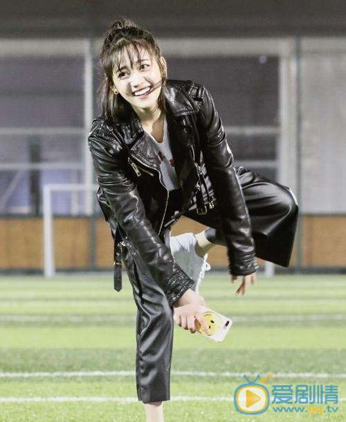 郑湫泓帅气写真 郑湫泓高清写真_郑湫泓高清剧照